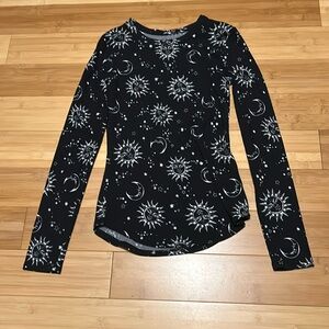🌑🌙 Long sleeve top